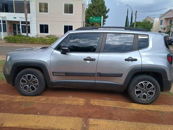 JEEP RENEGADE 1.8 16V FLEX 4P AUTOMÁTICO